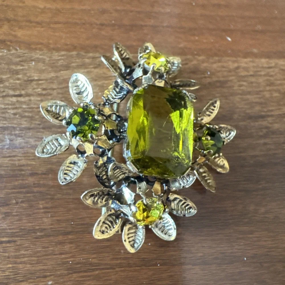 Vintage Signed Austria Floral Brooch‎ - Olivine & Golden Topaz Crystal - 1950s